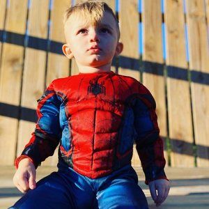 Meet your Posher, Cameron